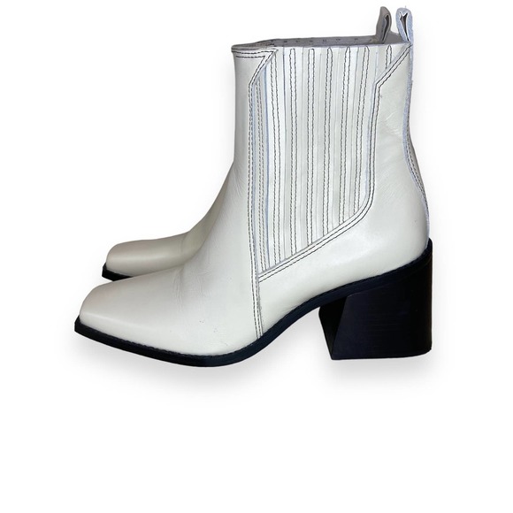 Vince Camuto Sojetta Square Toe High Heel Booties White Ankle Boots - Picture 8 of 12